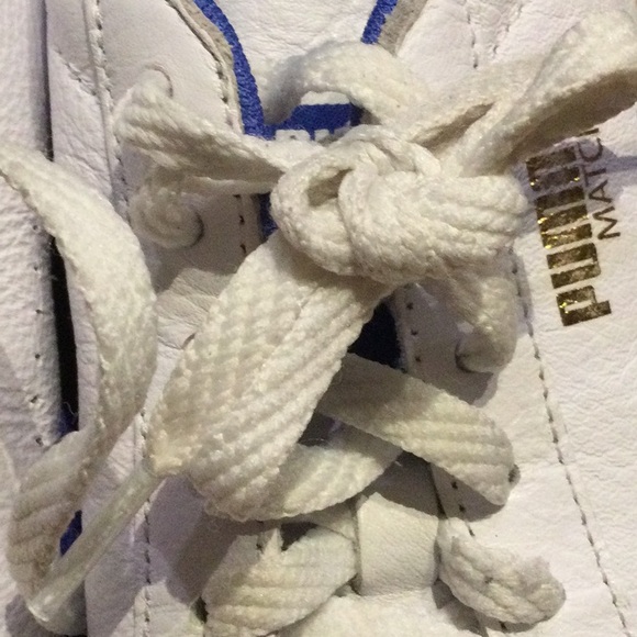 Sneakers - Picture 3 of 6